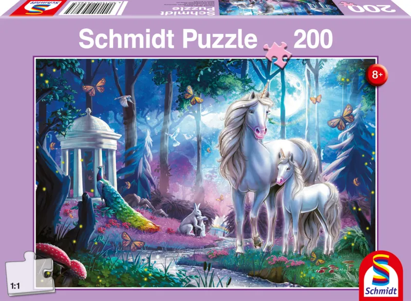Einhornstute mit Fohlen